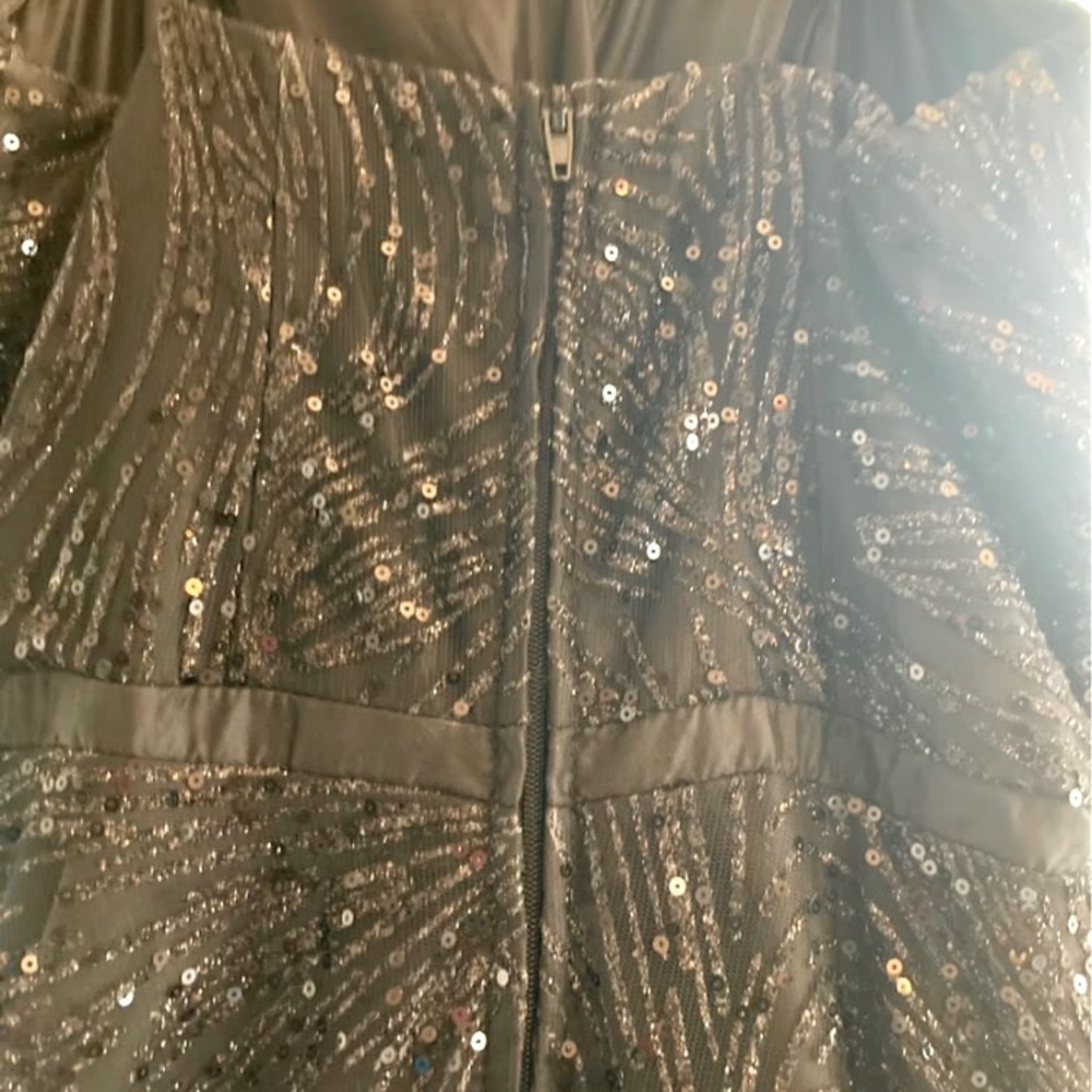 đź–¤Stunning Prom Dressđź–¤ - Picture 5 of 11
